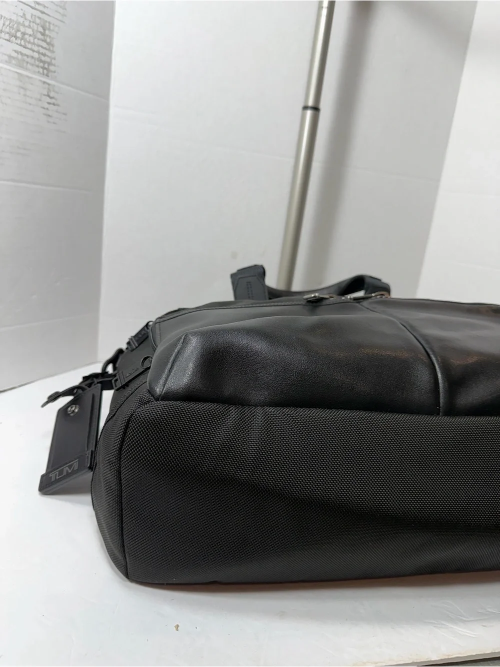 TUMI Alpha Bravo Albany Slim Commuter Brief Black Laptop Briefcase no strap